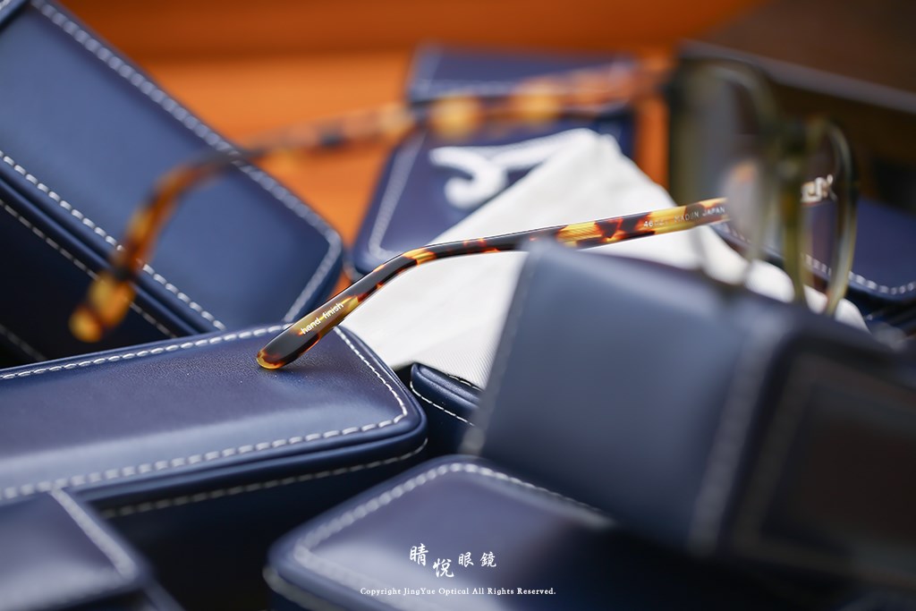  睛悦眼鏡,YELLOWS PLUS,手工眼鏡,日本手工眼鏡,YP BURTON,BURTON,C494BK