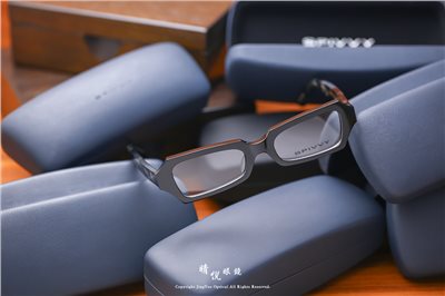 完美藝術之作 SPIVVY 日本手工眼鏡 SP PUUO BK BKDE 48126