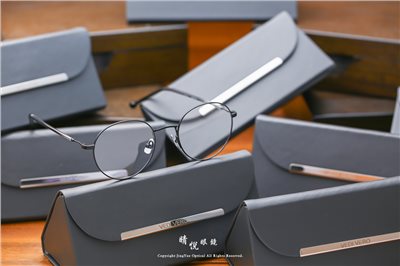美學與潮流的完美揉合 VEDI VERO 眼鏡 VOCC OU  BLK 90256