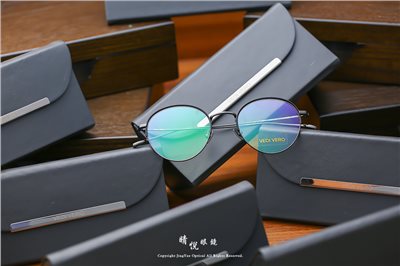 美學與潮流的完美揉合 VEDI VERO 眼鏡 VO CUUO GUN 90253